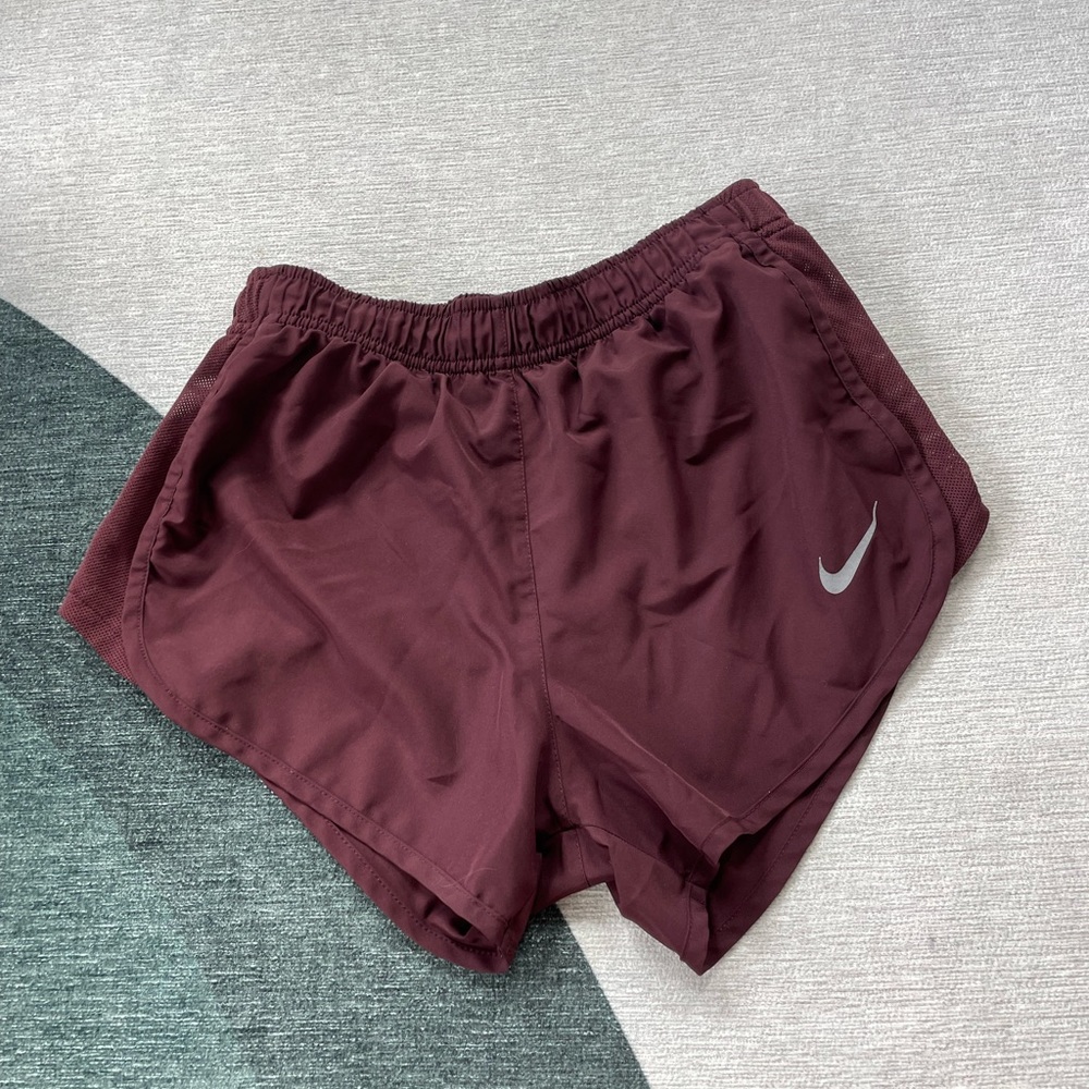 nike women’s tempo running shorts